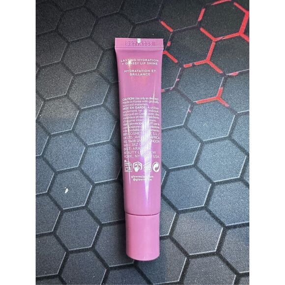 Glow Recipe Glass Balm Lip Treatment for Shine & Hydration color blackberry Bong - Picture 2 of 5